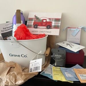 Low start Grove Co. NWT White Metal Caddy & walnut handles-filled with gifts